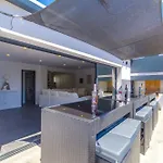 Villa Seaside In With Garden And Pool View