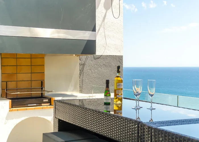 Willa Seaside In With Garden And Pool View *