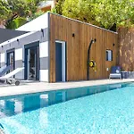 Vila Seaside In With Garden And Pool View Lloret de Mar