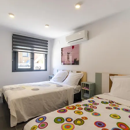 Seaside In With Garden And Pool View Lloret de Mar