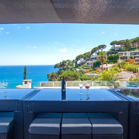 Seaside In With Garden And Pool View * Lloret de Mar