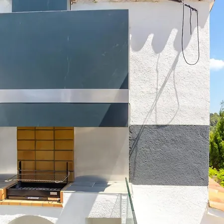 Seaside In With Garden And Pool View Lloret de Mar