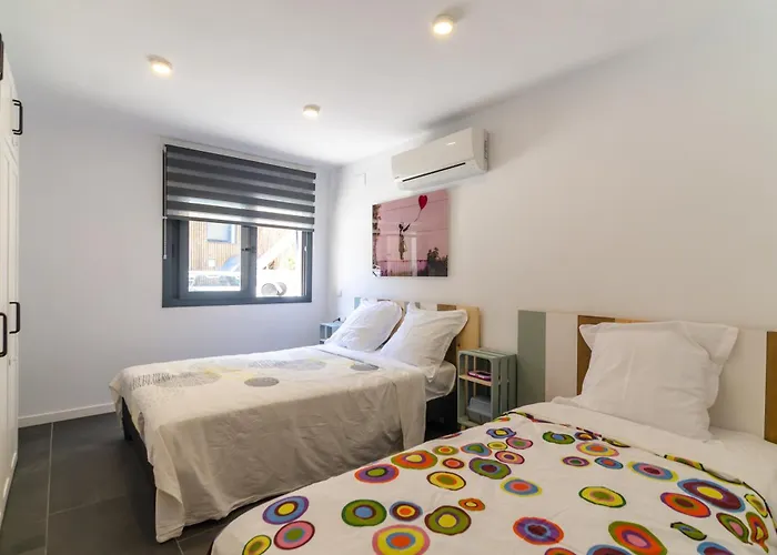 Seaside In With Garden And Pool View Lloret de Mar